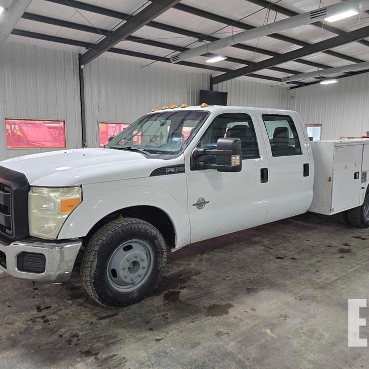 2015 FORD F350