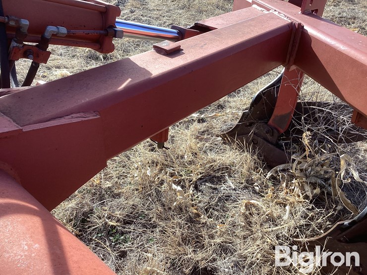 1994-case-165mbpl-moldboard-plow-image-16