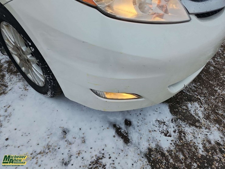 2009-toyota-sienna-image-32