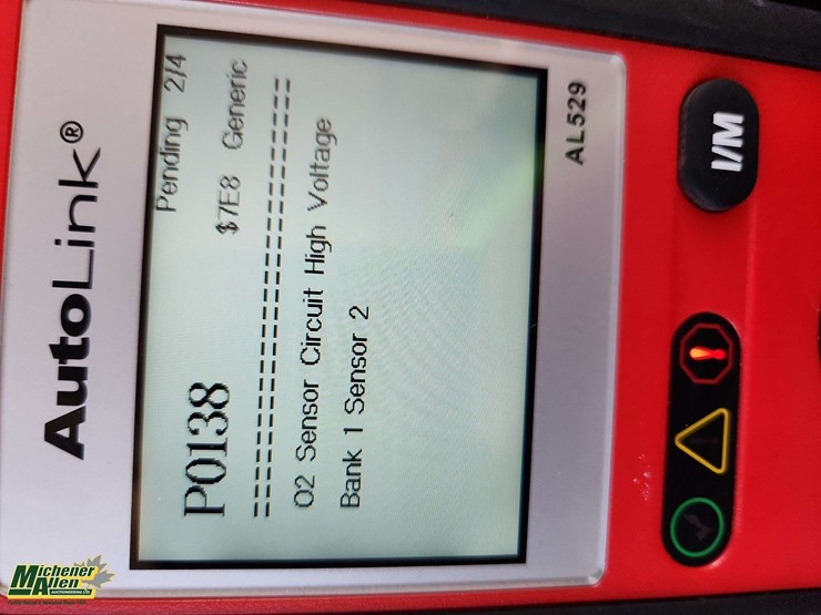 2015-chevrolet-silverado-2500hd-image-28