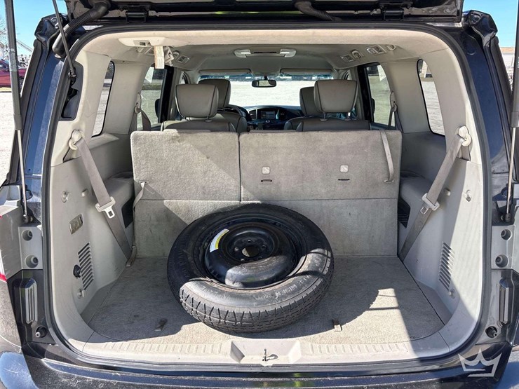 2015-nissan-quest-image-28