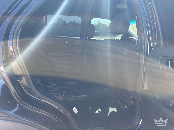 2016-ford-explorer-image-20