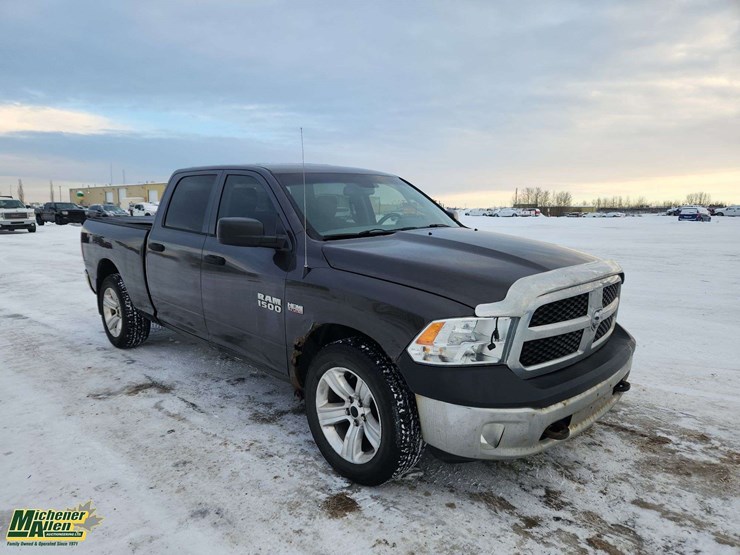 2014-dodge-1500-image-2
