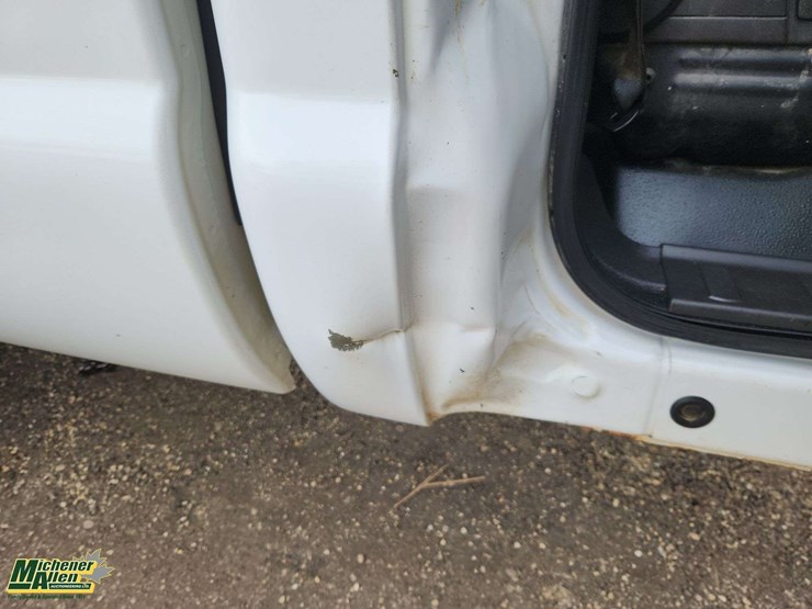 2015-ford-f350-image-31