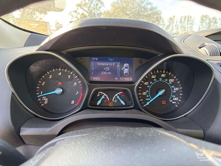 2013-ford-escape-image-16