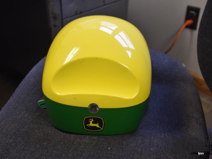 john-deere-6000-image-2