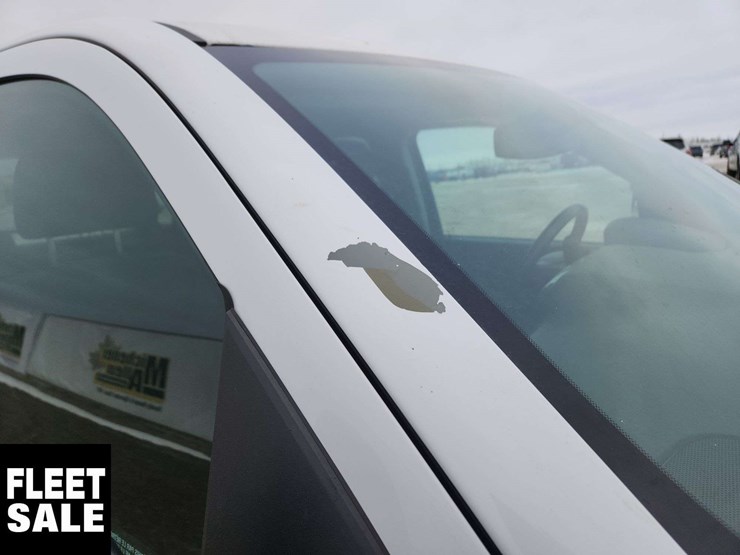 2014-chevrolet-silverado-1500-image-32