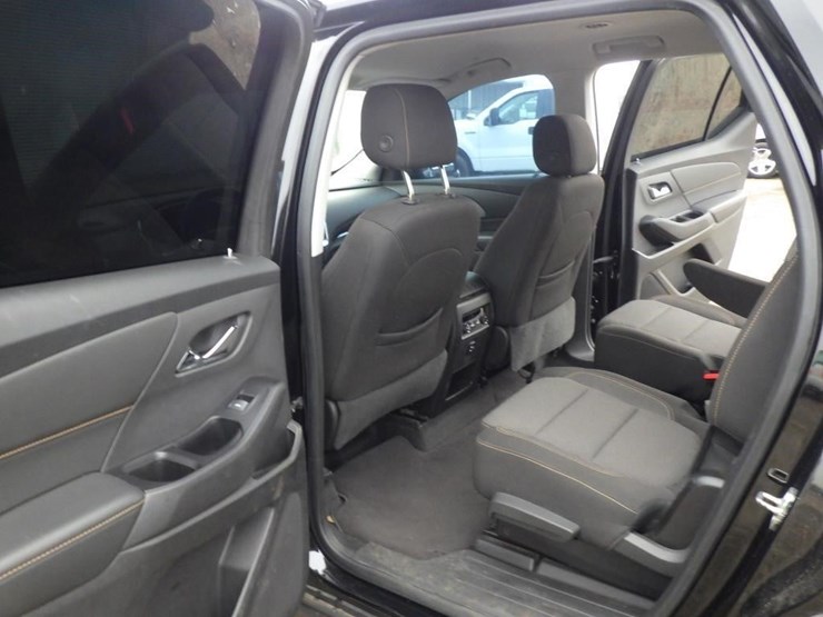 2018-chevrolet-traverse-image-7