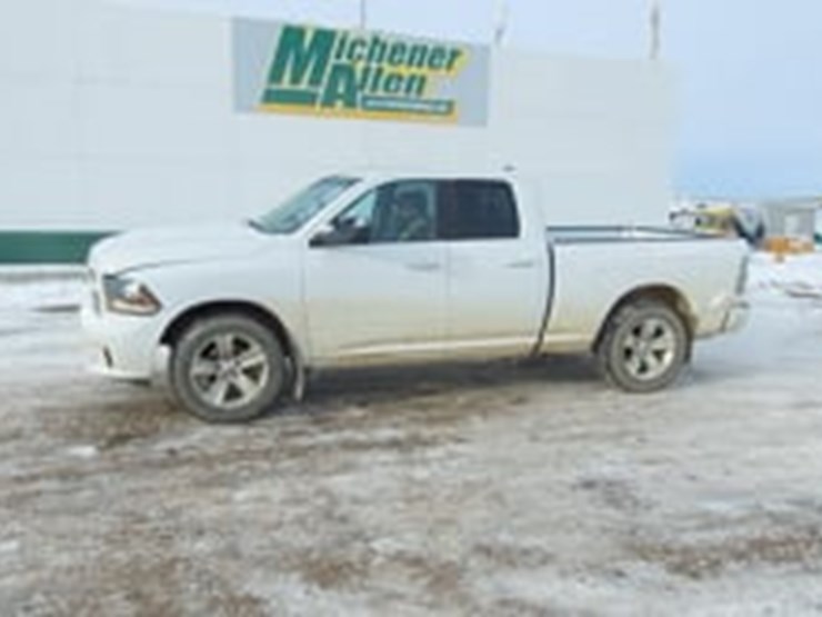 2014-dodge-1500-image-5