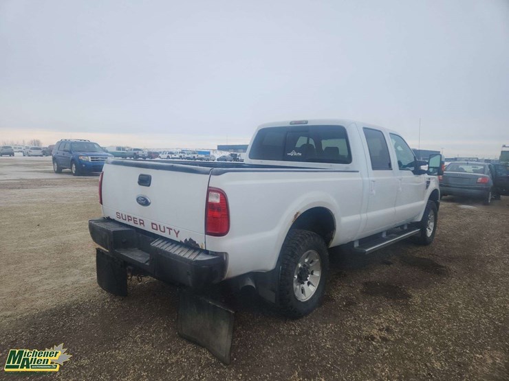 2010-ford-f250-image-4