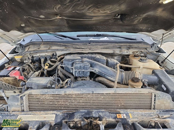 2015-ford-f350-image-29