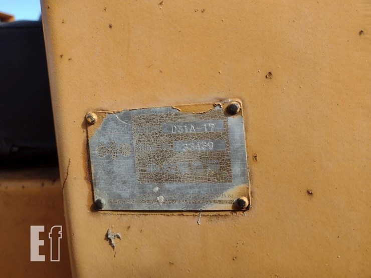 komatsu-d31a-17-image-5