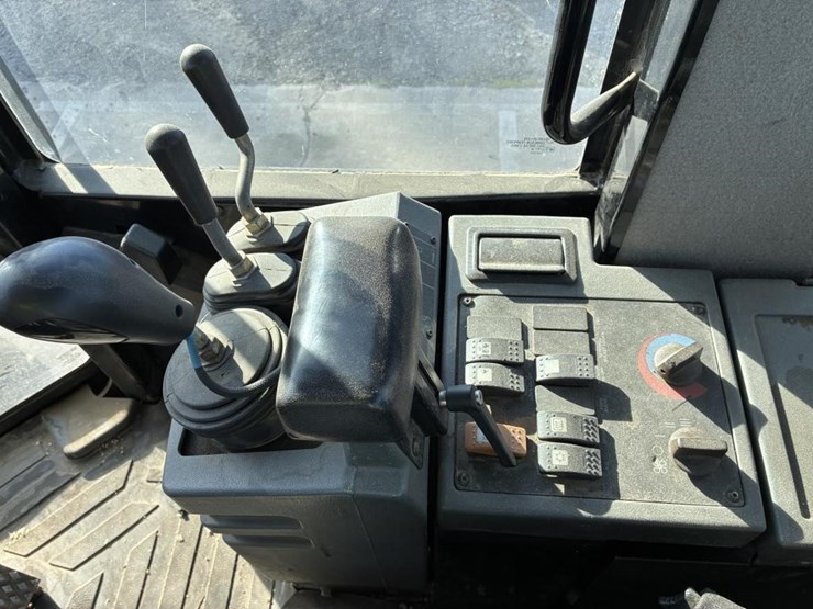 caterpillar-924g-image-24