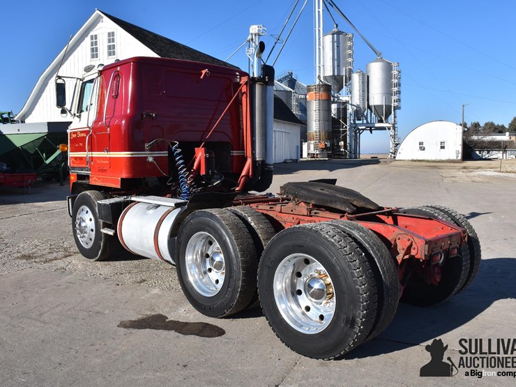 1979-international-c0f4070b-transstar-ii-t/a-cabover-truck-tractor-image-7