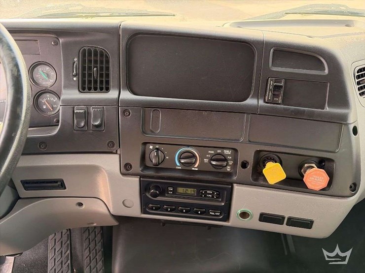 2000-sterling-l7501-image-32