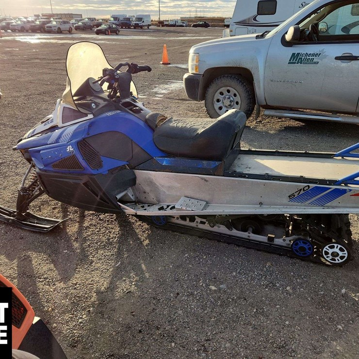 2014 CATERPILLAR 570