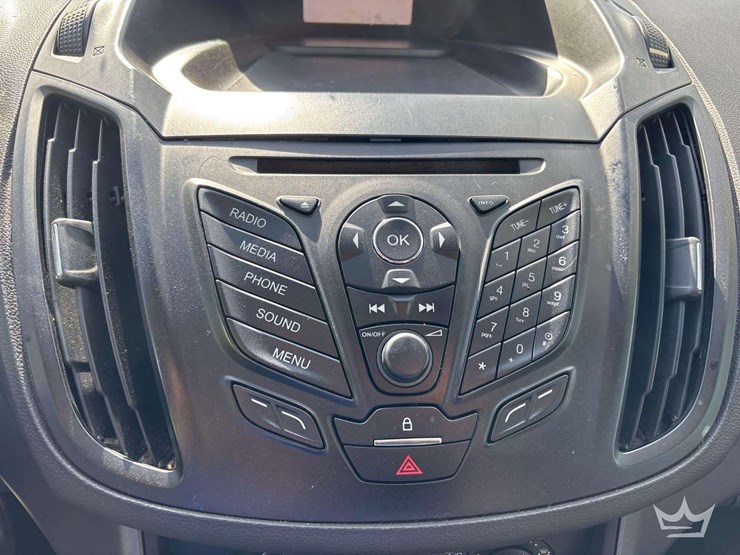 2015-ford-escape-image-13