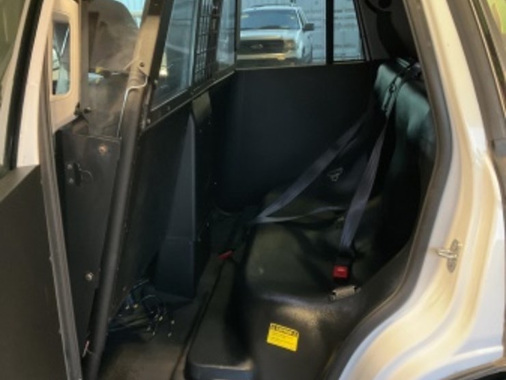 2020-chevrolet-tahoe-image-24