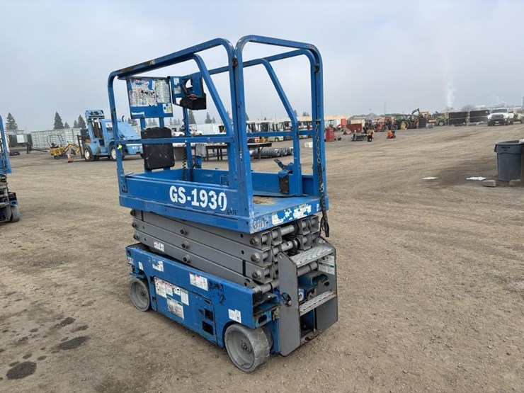 genie-gs1930-image-4