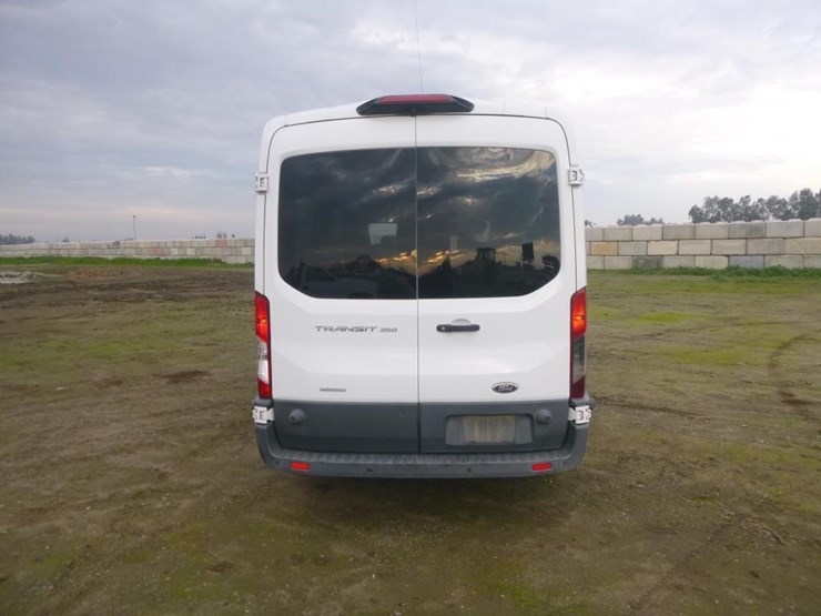 2018-ford-transit-image-8