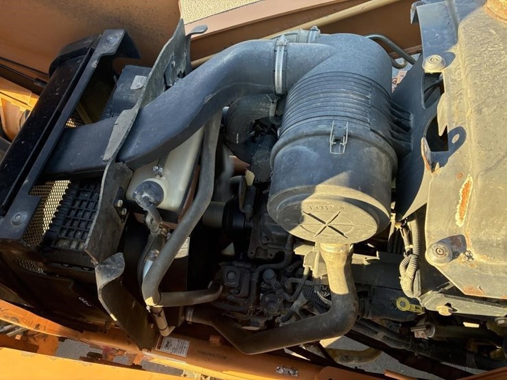 2016-case-570n-ep-image-23