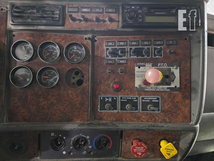 2006-kenworth-t800-image-14