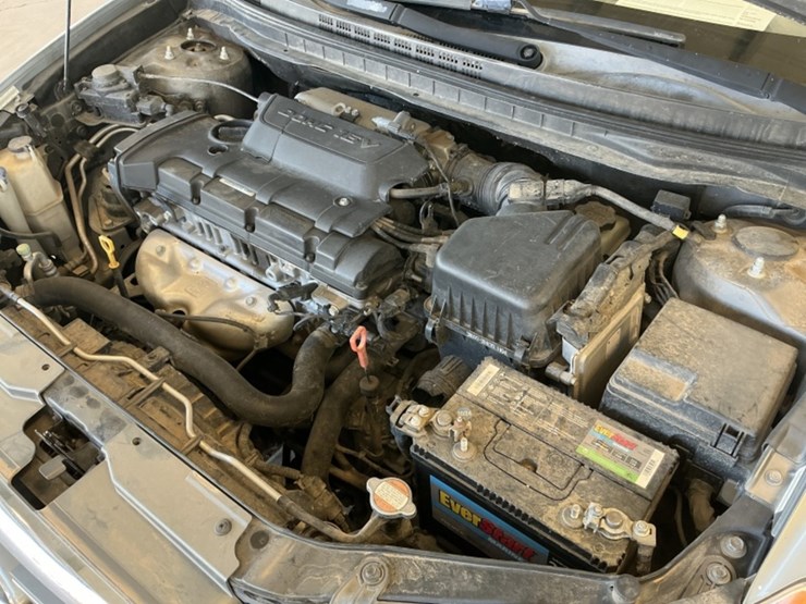 2010-hyundai-elantra-sdn-image-11