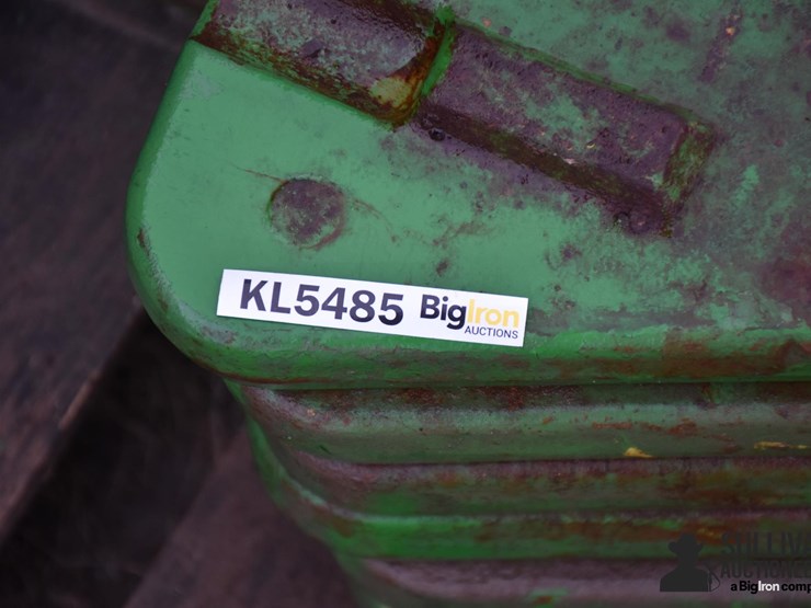 john-deere-suitcase-weights-image-7