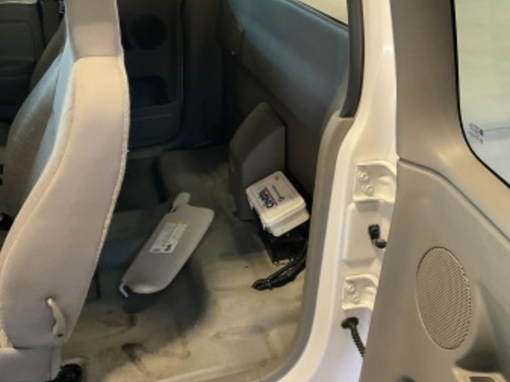 2008-gmc-canyon-image-25