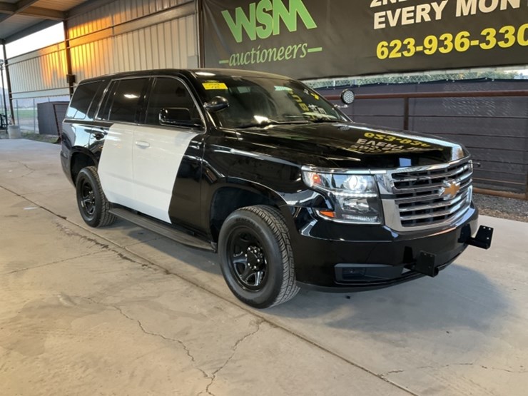 2020-chevrolet-tahoe-image-2