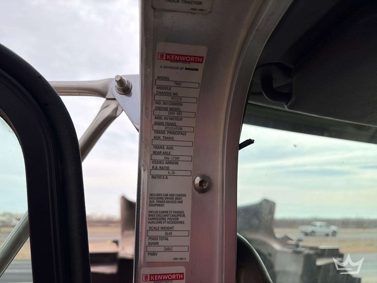 2012-kenworth-t800-image-8