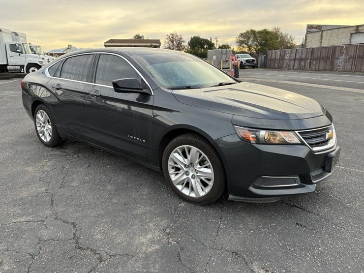 2019-chevrolet-impala-sedan-image-2