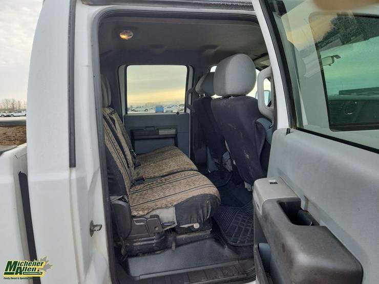 2015-ford-f350-image-17