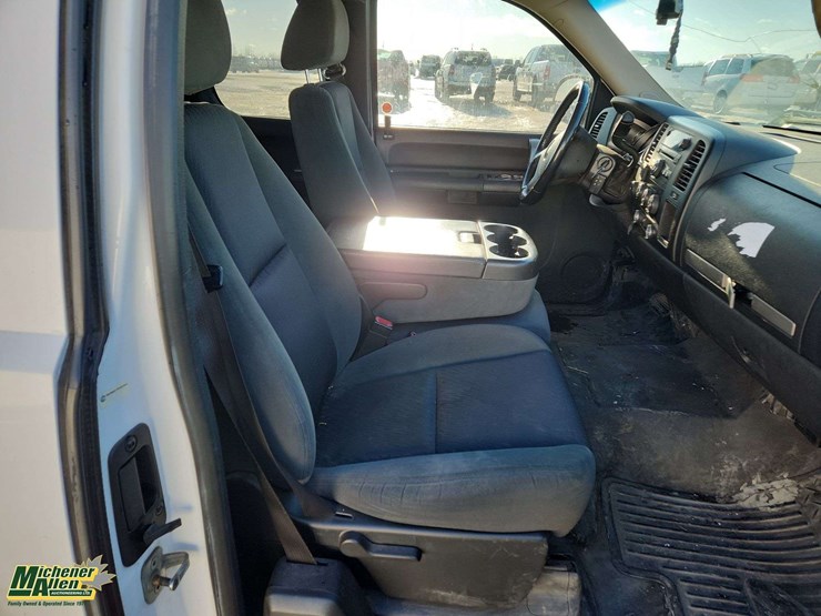 2009-chevrolet-silverado-1500-image-17