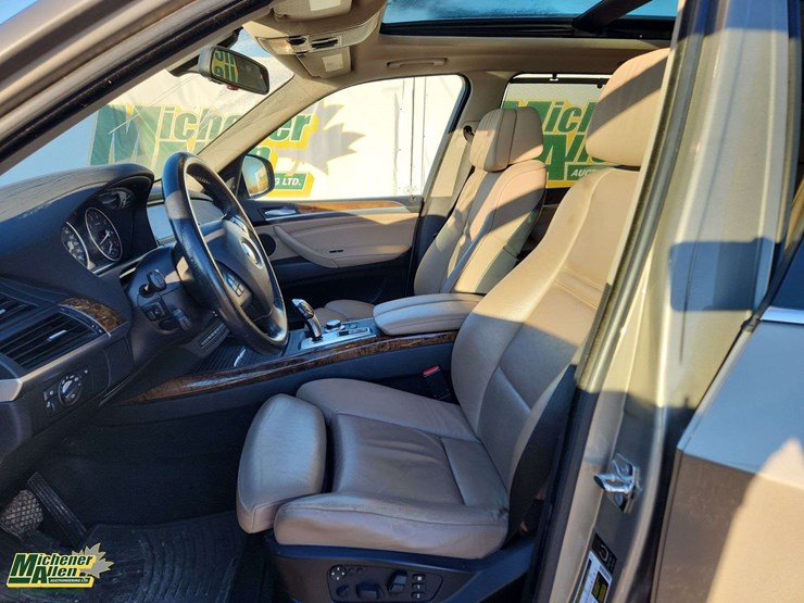 2009-bmw-x5-image-14