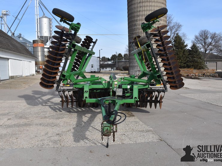 john-deere-637-image-2