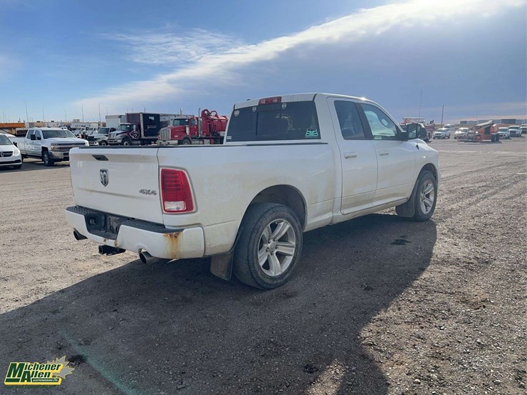 2014-dodge-1500-image-4