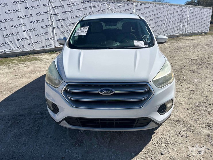 2017-ford-escape-image-22