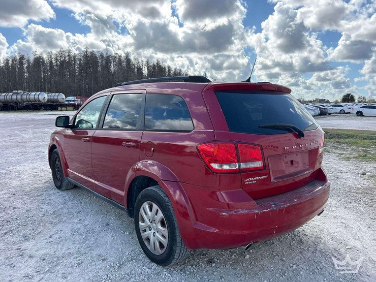 2014-dodge-journey-image-4