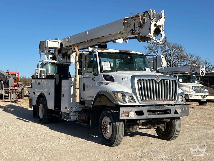 2012-international-workstar-7300-image-2