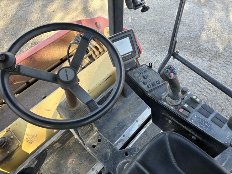 2011-dynapac-cc224hf-image-16