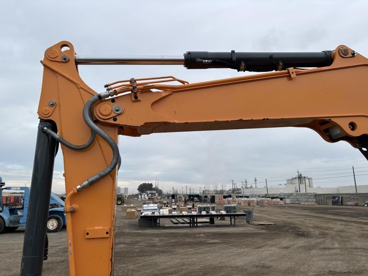 2016-mustang-800z-image-18