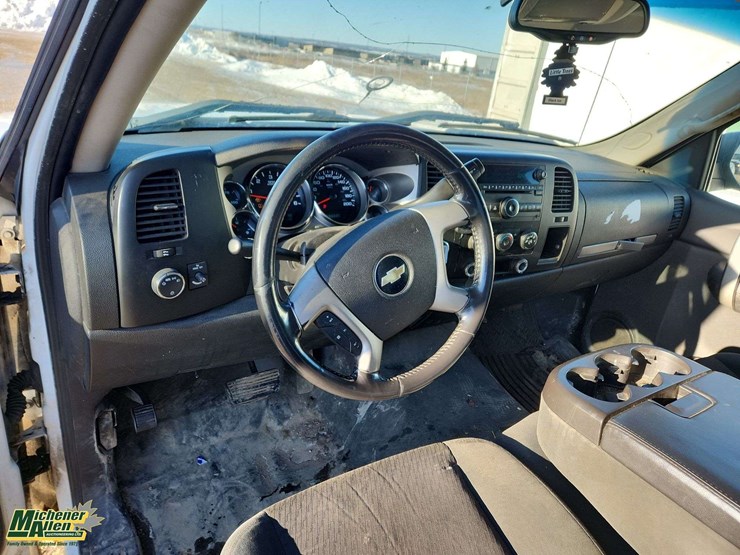 2009-chevrolet-silverado-1500-image-18