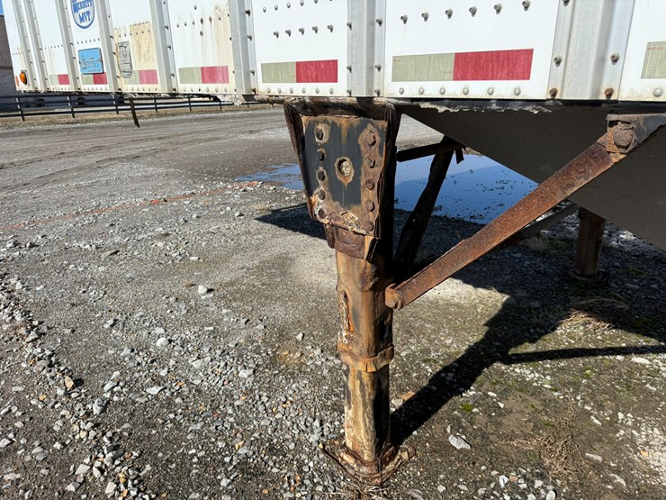 2011-merritt-42-image-25