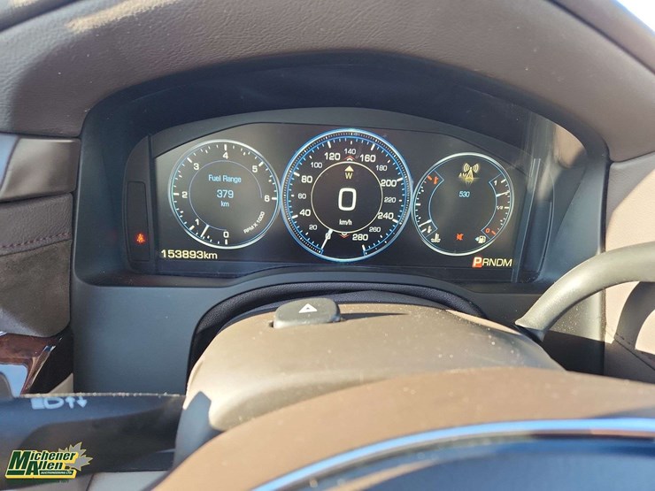 2015-cadillac-escalade-image-20