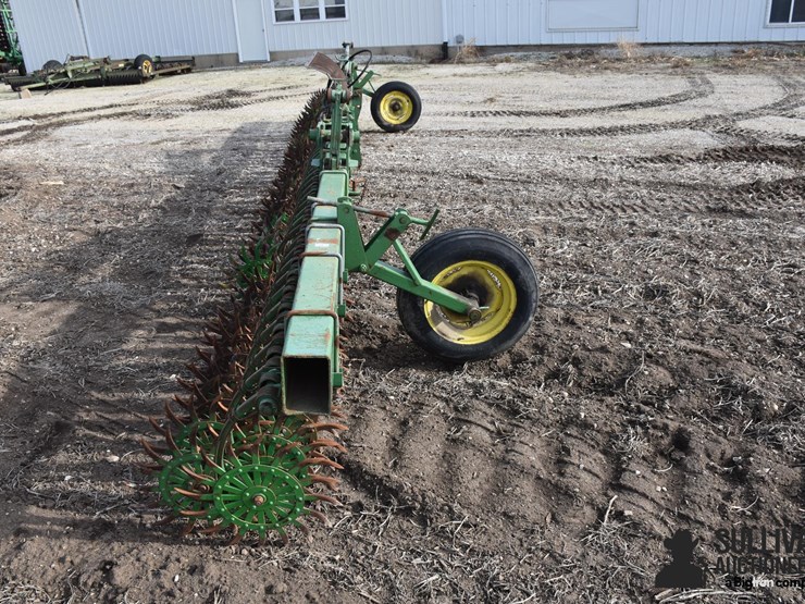 john-deere-400-image-6