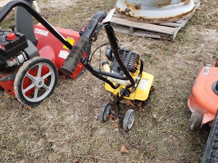 cub-cadet-gas-tiller-image-2