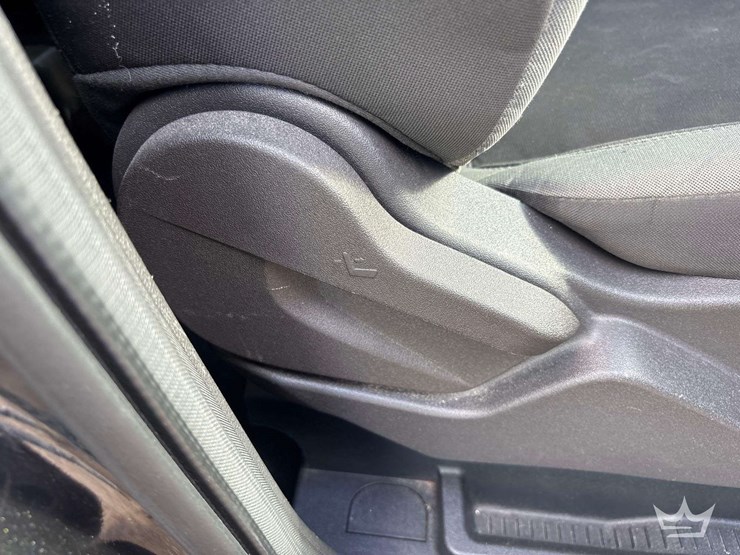 2015-ford-escape-image-26