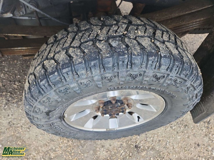 2010-ford-f250-image-12