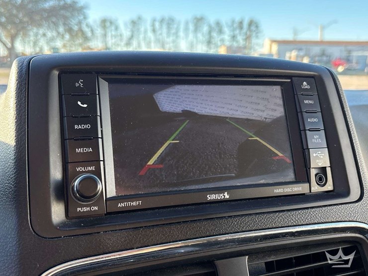 2014-dodge-grand-caravan-image-17